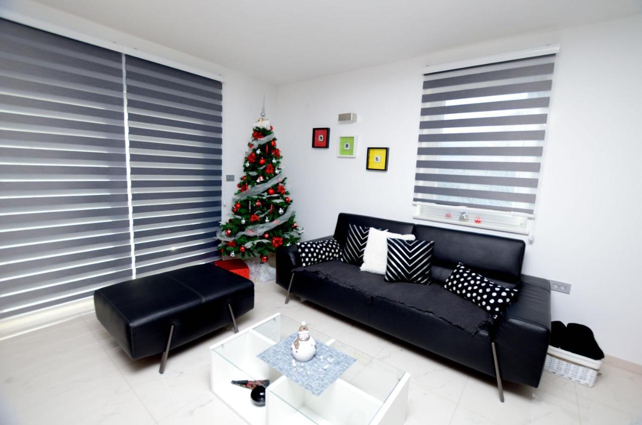 Apartments Golden Hour Jurdani Luaran gambar