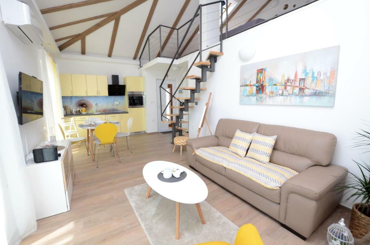 Apartments Golden Hour Jurdani Luaran gambar