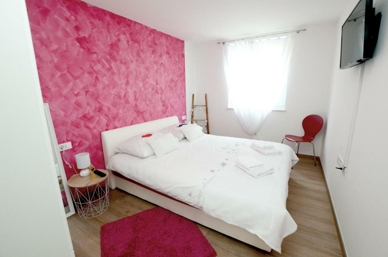 Apartments Golden Hour Jurdani Luaran gambar