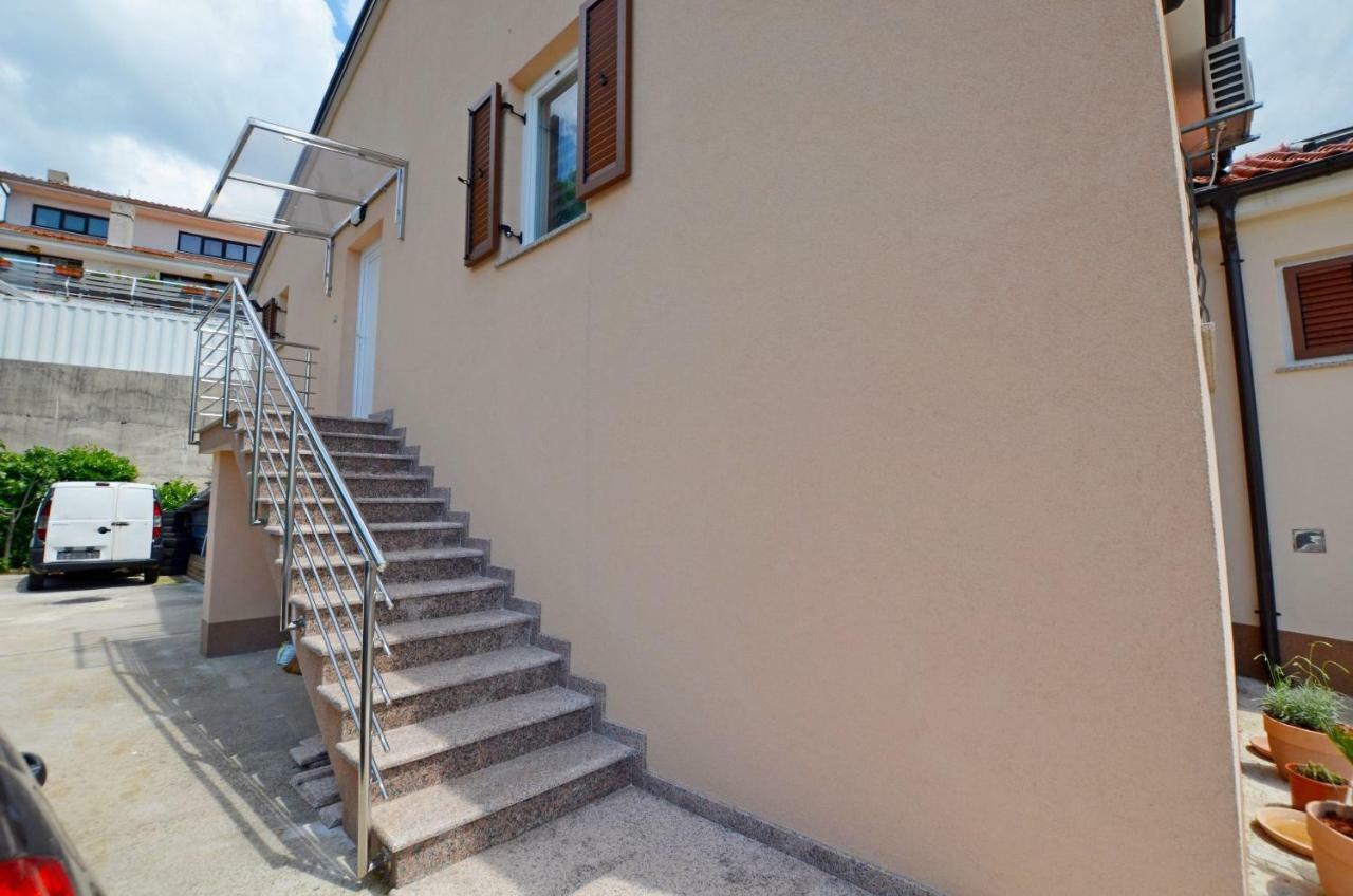 Apartments Golden Hour Jurdani Luaran gambar