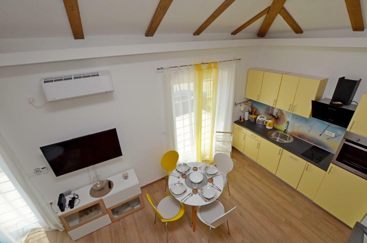 Apartments Golden Hour Jurdani Luaran gambar